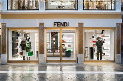 fendi venezia indirizzo|Trova Boutique .